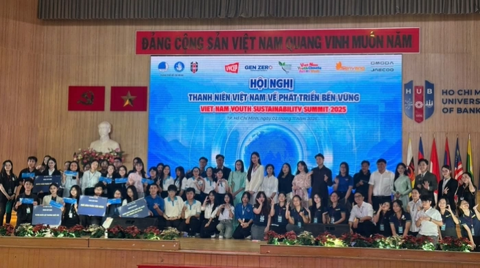 Người trẻ có trách nhiệm trước biến đổi khí hậu