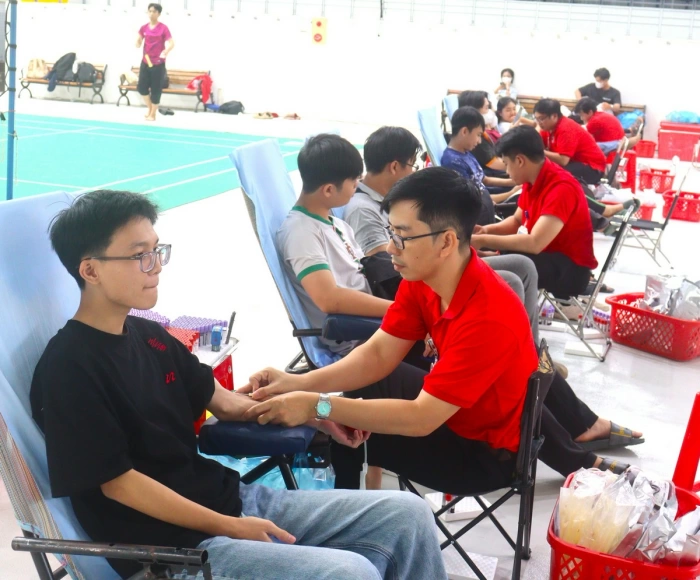 Ngày hội hiến máu tình nguyện lần thứ III