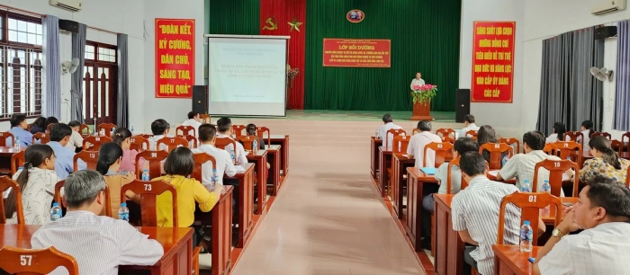 Bồi dưỡng chuyên môn nghiệp vụ lĩnh vực nông nghiệp và môi trường