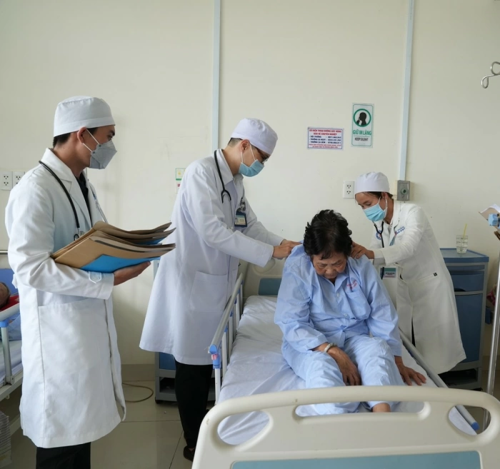 Chăm sóc sức khỏe, nâng cao chất lượng cuộc sống cho người cao tuổi