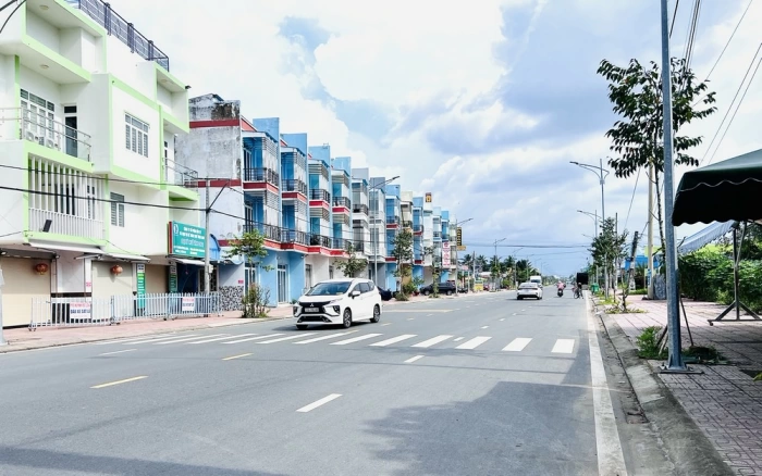 Đặt tên 10 tuyến đường, 4 công trình công cộng tại phường Long Châu, Phước Hậu, Tân Hạnh