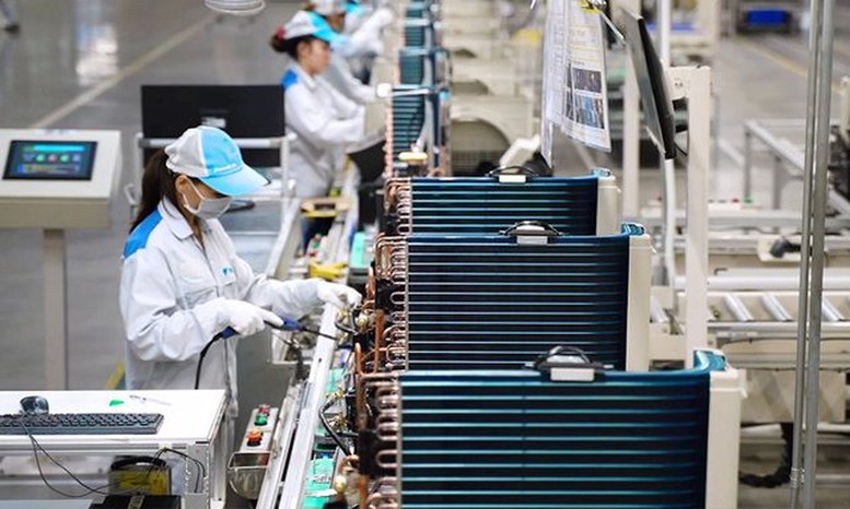 Từ tháng 5/2025, khi Bộ Chính trị ban hành Nghị quyết số 68, bình quân mỗi tháng có hơn 18,5 nghìn doanh nghiệp thành lập mới, tăng 43% so với bình quân 4 tháng đầu năm 2025.

