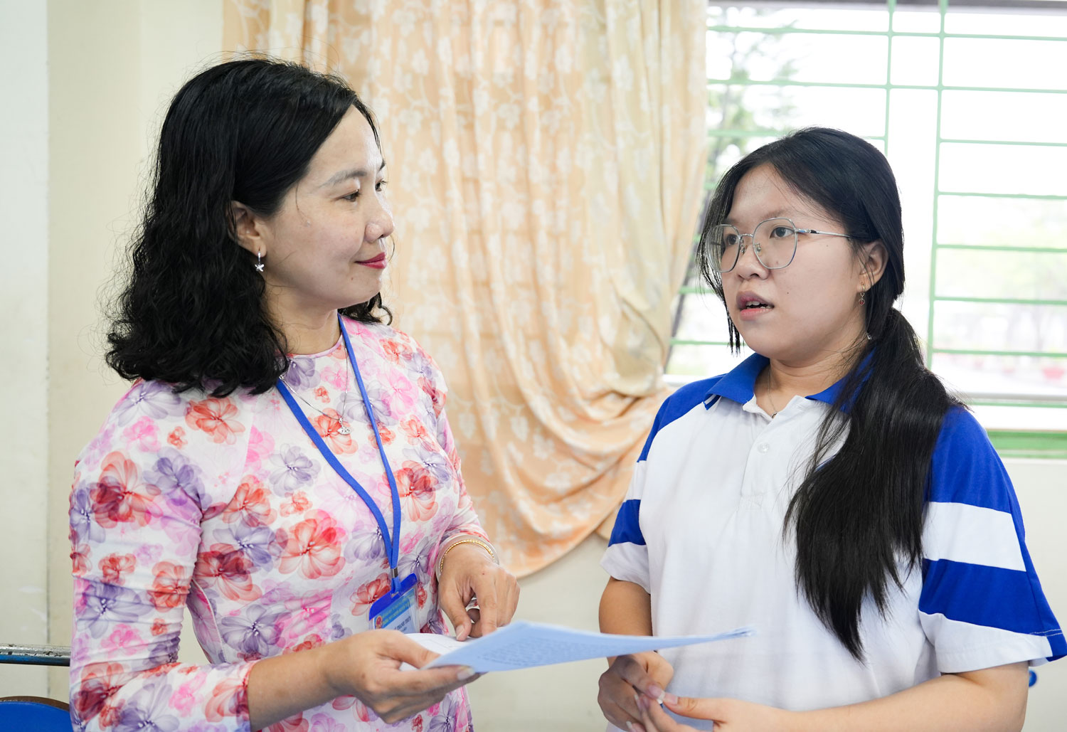 Cô giáo Võ Thanh Thúy và học trò Hồ Ngọc Lan Anh.