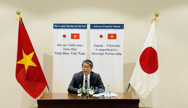 Đại sứ Nhật Bản tại Việt Nam ITO Naoki tại cuộc gặp gỡ báo chí ngày 27/11 - Ảnh: TH


