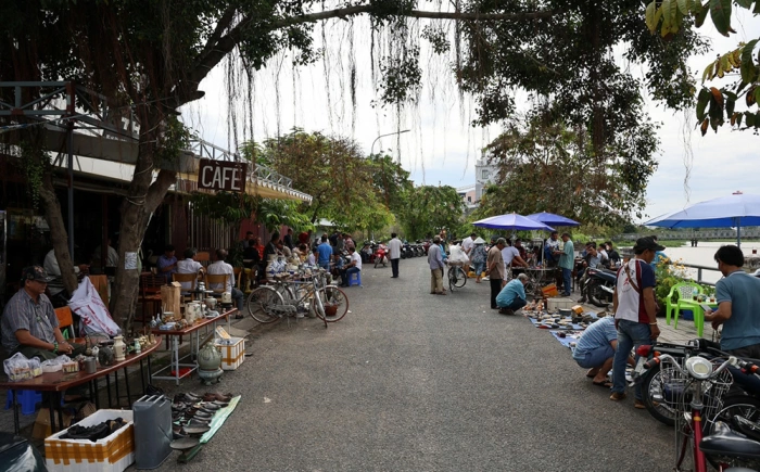 Đi chợ… đồ xưa, đồ cổ