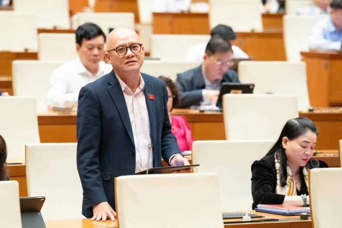 Kiến nghị chuyển từ tiền kiểm sang giám sát trong vận hành AI