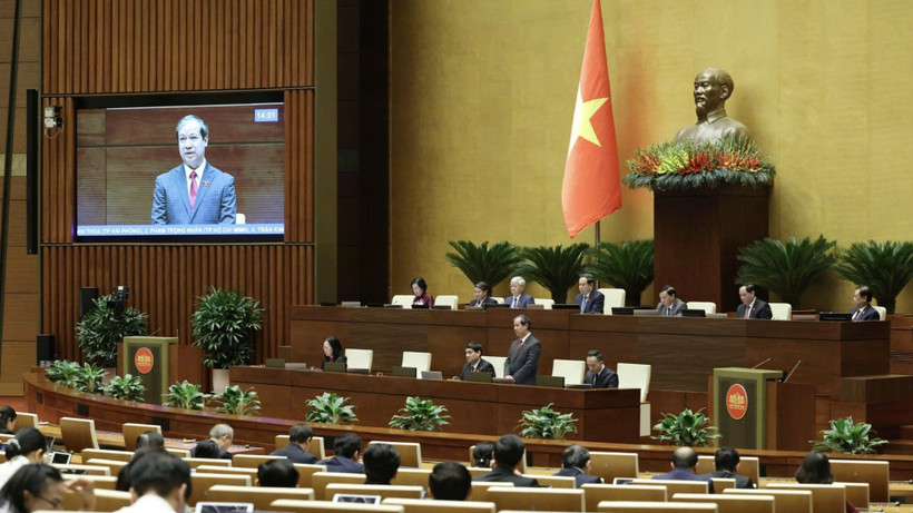 Quang cảnh phiên họp của Quốc hội tại Hội trường Diên Hồng. (Ảnh: ĐĂNG ANH)
