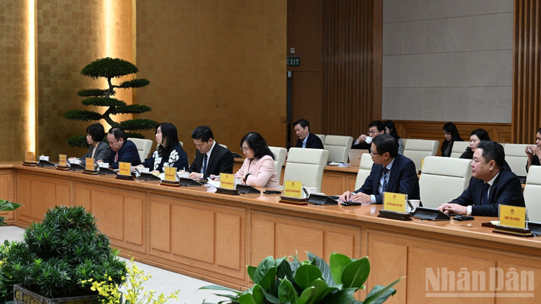 Đại diện lãnh đạo các bộ, ngành Việt Nam tham dự buổi tiếp. (Ảnh: TRẦN HẢI)