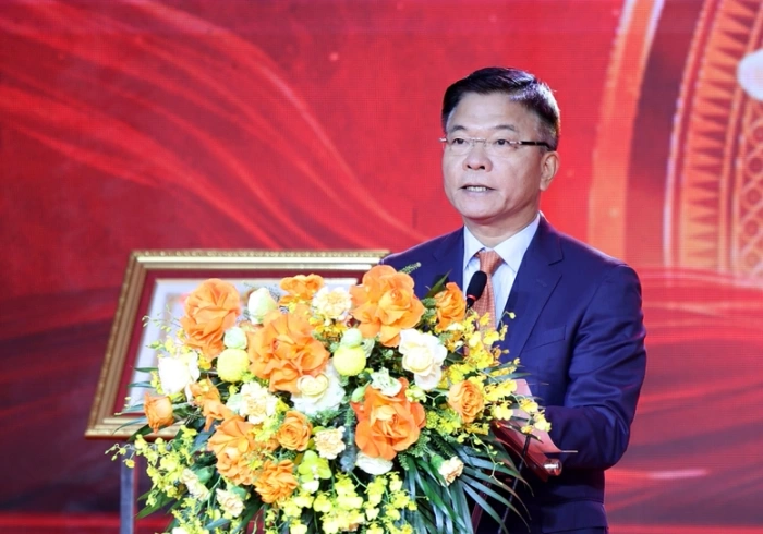 Khẳng định vai trò tiên phong, xứng đáng trung tâm nghiên cứu hàng đầu cả nước về khoa học xã hội và nhân văn