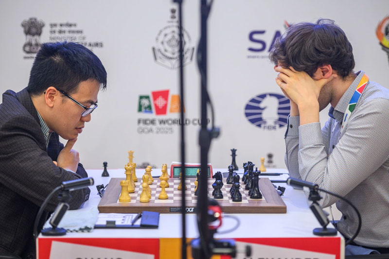 Quang Liêm và Donchenko hòa nhau sau cả hai ván đấu cờ tiêu chuẩn ở vòng 5 World Cup cờ vua 2025 (Ảnh: FIDE).