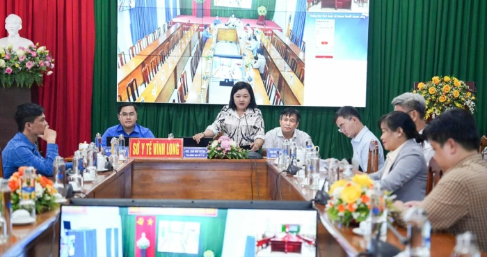 Triển khai Chiến dịch kích hoạt Sổ sức khỏe điện tử trong học sinh, sinh viên