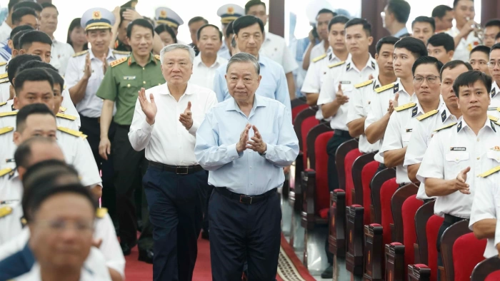 Giữ vững thế chủ động, bảo vệ vững chắc chủ quyền biển, đảo tây nam của Tổ quốc