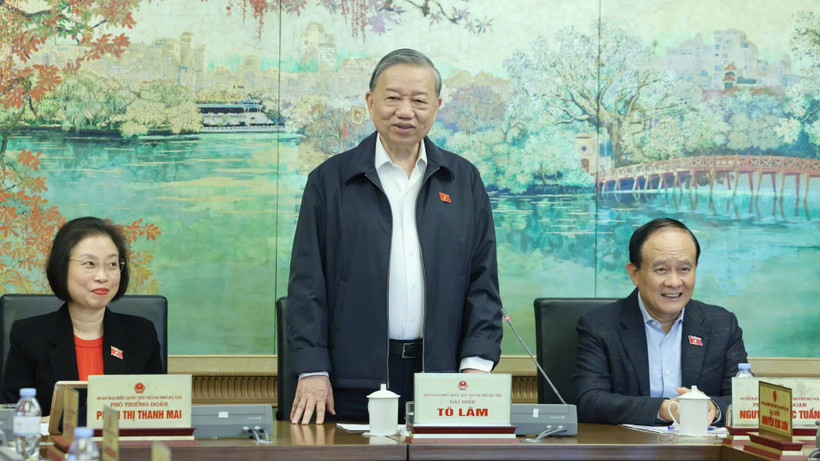 Tổng Bí thư Tô Lâm phát biểu trong phiên thảo luận tổ sáng 25/11. (Ảnh: DUY LINH)