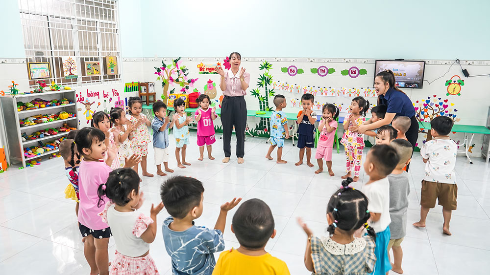 Mầm non là bậc học thiếu nhiều giáo viên nhất.