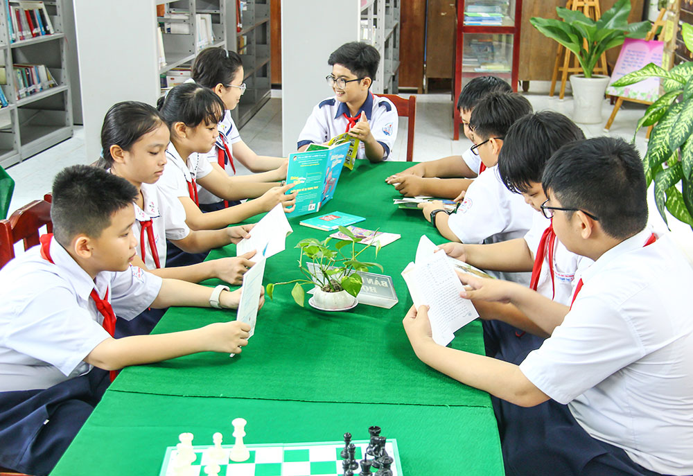 Em Trần Đình Khôi hiện là học sinh lớp 6, Trường THCS Tân Phong.