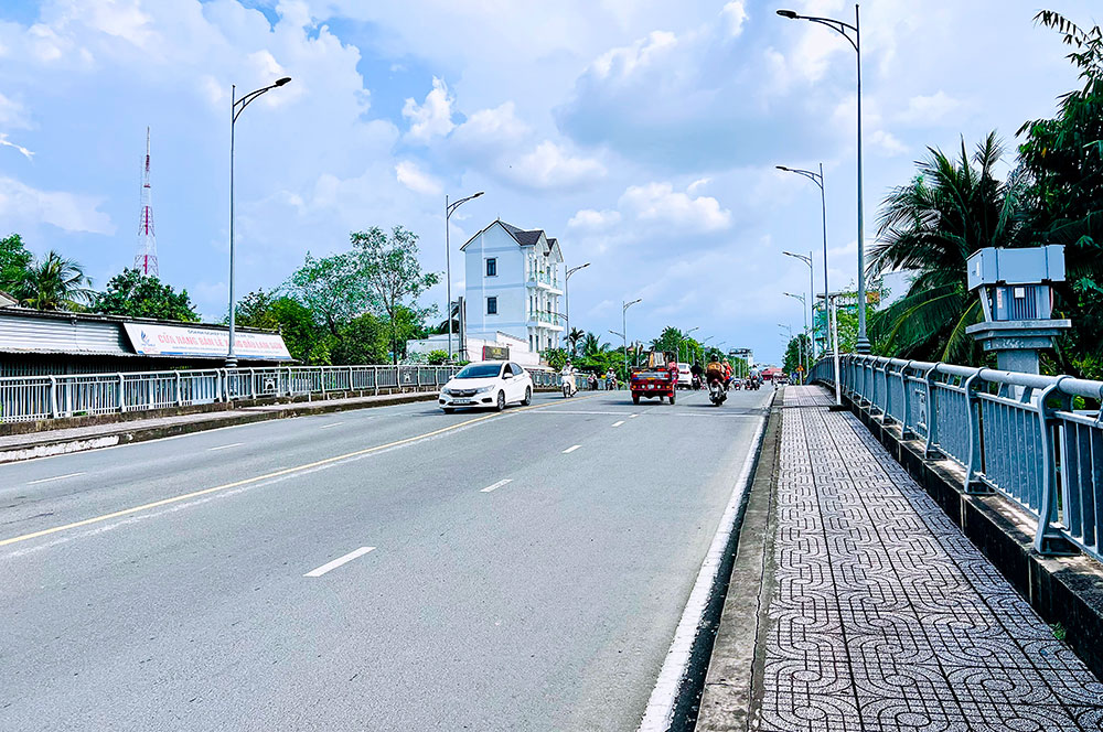 Tuyến đường Tôn Đức Thắng- điểm đầu giáp đường Mậu Thân; điểm cuối giáp đường Phó Cơ Điều, thuộc phường Phước Hậu.