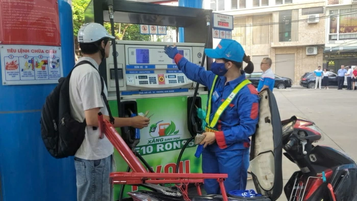 Xăng E10 sẽ được bán trên toàn quốc từ 1/6/2026