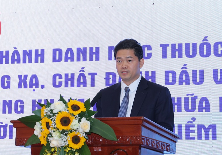 Thứ trưởng Thường trực Bộ Y tế Vũ Mạnh Hà phát biểu tại hội thảo - Ảnh: VGP