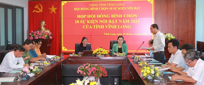 Hội đồng bình chọn 10 sự kiện nổi bật của tỉnh tổ chức họp bình chọn 10 sự kiện nổi bật năm 2024 của tỉnh Vĩnh Long.
