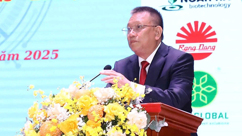 Ông Hoàng Đức Thảo - Chủ tịch Hiệp hội Doanh nghiệp Khoa học và Công nghệ Việt Nam phát biểu tại Đại hội.
