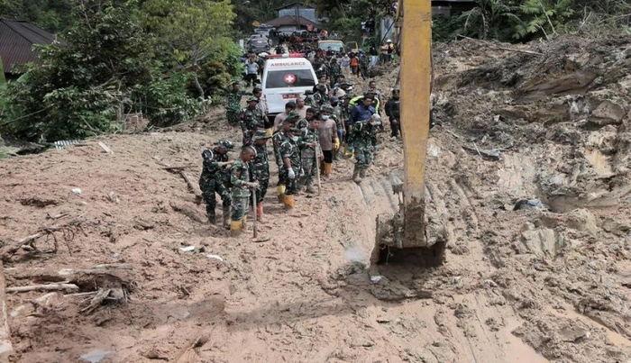 Số người thiệt mạng do lũ lụt, lở đất ở Indonesia tăng lên 442