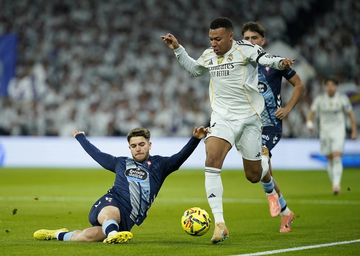 Mbappe bất lực ở trận này - Ảnh: REUTERS

