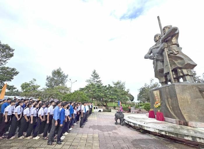 Bảo tồn, phát huy giá trị di sản giữa nhịp sống hiện đại