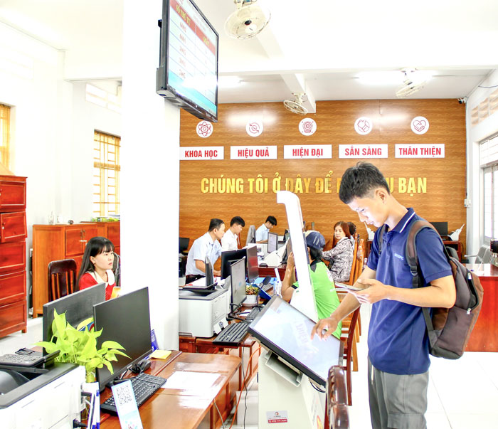 Người dân được kết nối, có khả năng tương tác với các nền tảng số.

