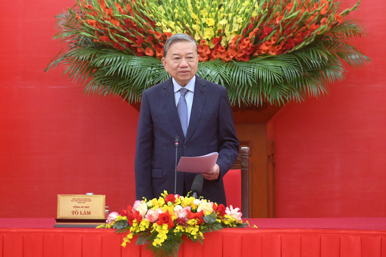 Tổng Bí thư Tô Lâm phát biểu tại cuộc gặp mặt học sinh, sinh viên, thanh niên dân tộc thiểu số xuất sắc, tiêu biểu.
