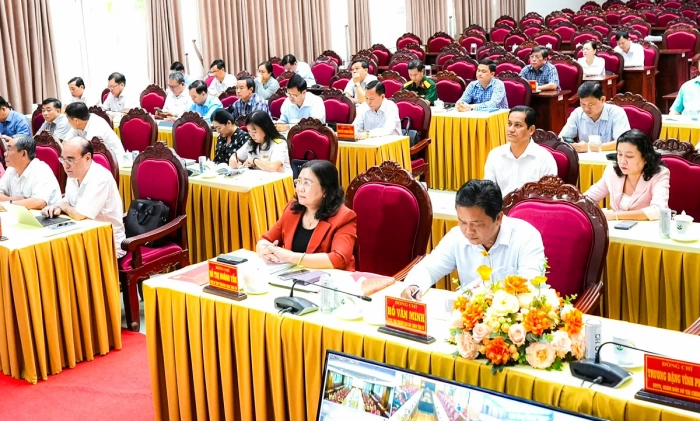 Xây dựng bộ máy chính quyền địa phương hai cấp thực sự liêm chính, gần dân, phục vụ Nhân dân