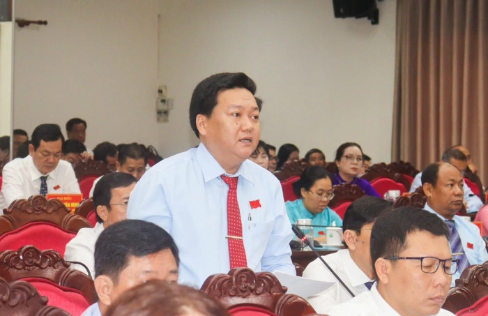 Phiên chất vấn và trả lời chất vấn: Đại biểu tập trung chất vấn nhiều vấn đề cử tri quan tâm