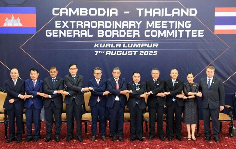  ASEAN tìm giải pháp cho căng thẳng biên giới Campuchia-Thái Lan