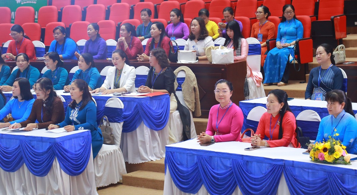 Đại biểu tham dự Đại hội.