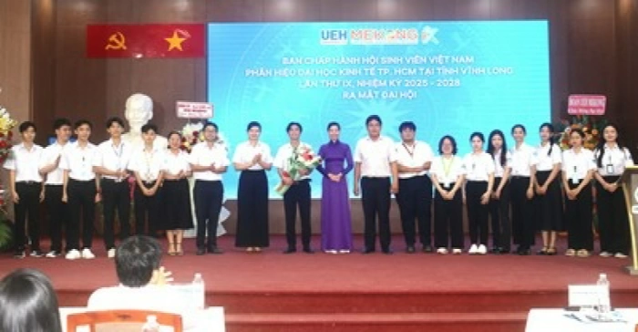 “Tuổi trẻ UEH Mekong Chuyên nghiệp - Bản lĩnh - Trí tuệ - Toàn diện giá trị – Phát triển bền vững”