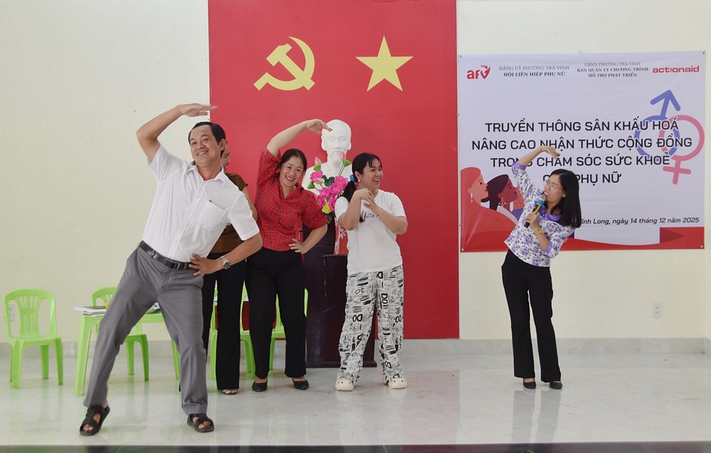 Một tiểu phẩm hay tại hội thảo.