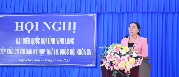 Đại biểu Quốc hội tiếp xúc cử tri xã Thạnh Hải sau Kỳ họp thứ 10