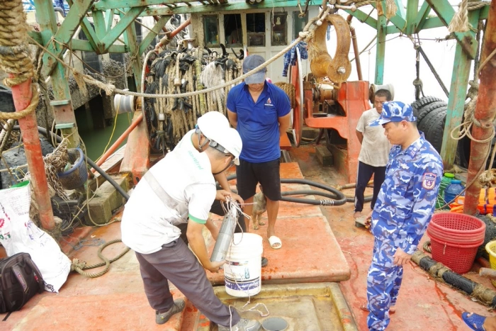 Bộ Tư lệnh Vùng Cảnh sát biển 3: Bắt giữ nhiều phương tiện vận chuyển cát và dầu DO không rõ nguồn gốc