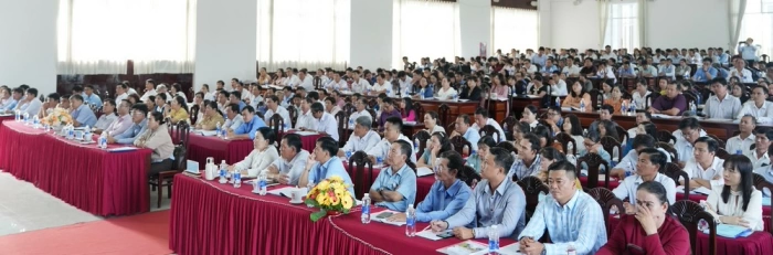 Tập huấn bồi dưỡng kỹ năng tư vấn hướng nghiệp cho giáo viên