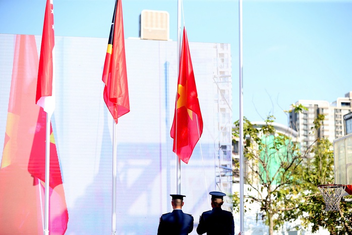 Lễ thượng cờ 11 quốc gia dự SEA Games 33 diễn ra trang trọng

