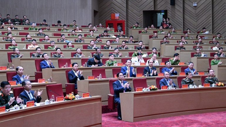 Các đại biểu dự hội nghị.