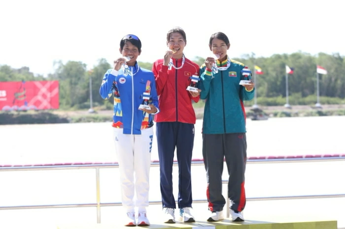 Tay chèo nữ 19 tuổi thành nhà vô địch SEA Games