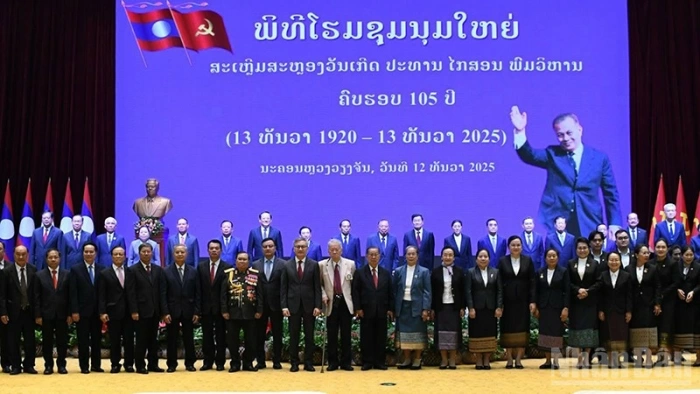 Lào tổ chức trọng thể lễ kỷ niệm 105 năm Ngày sinh Chủ tịch Kaysone Phomvihane