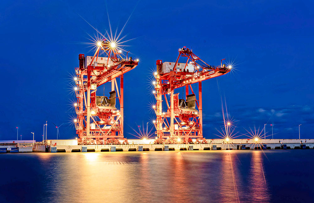 Tỉnh tập trung phát triển kinh tế biển gắn với kinh tế xanh, kinh tế tuần hoàn và kinh tế số. Ảnh: Trần Thanh Sang