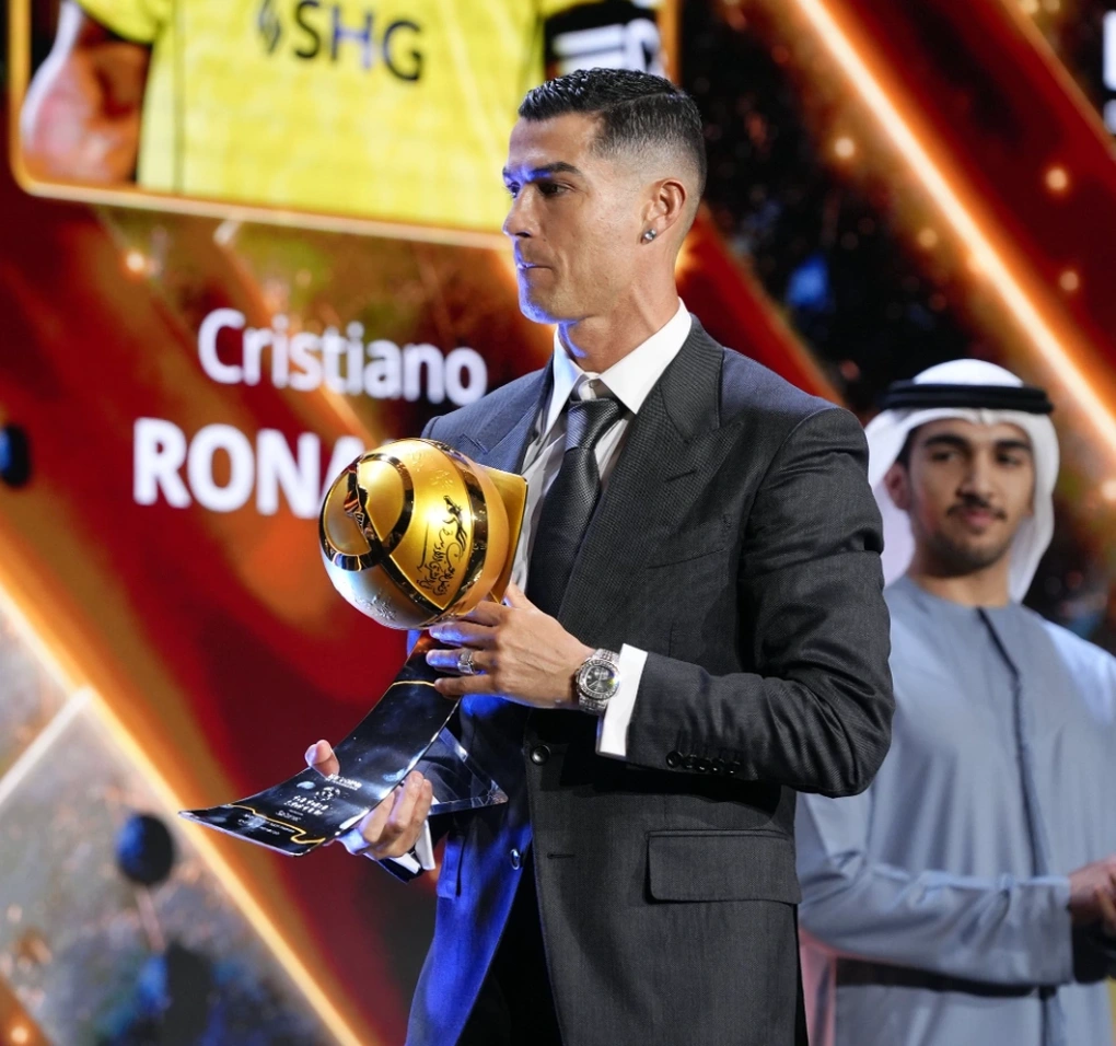 Ronaldo được vinh danh là Cầu thủ hay nhất Trung Đông năm 2025 (Ảnh: Getty).

