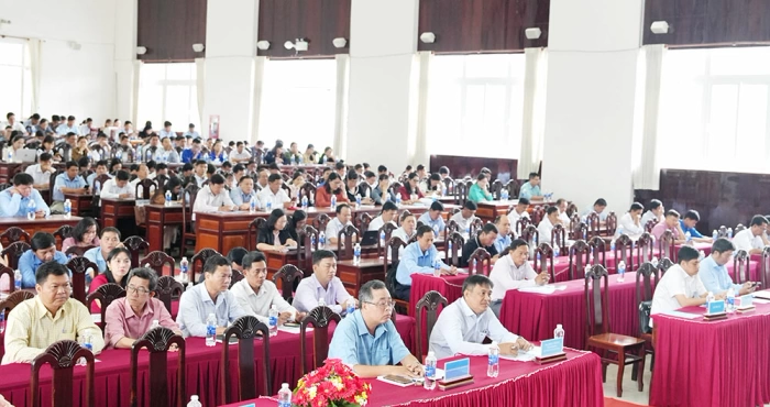 Tăng cường giáo dục lý tưởng cách mạng, đạo đức, lối sống cho thanh thiếu niên, nhi đồng