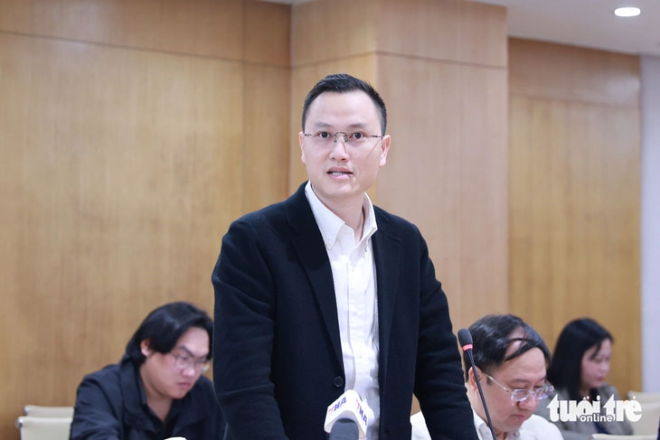 Ông Nguyễn Anh Cương, Cục phó Cục Viễn thông (Bộ Khoa học và Công nghệ), phát biểu tại họp báo thường kỳ tháng 11 do Bộ Khoa học và Công nghệ tổ chức - Ảnh: CHÍ HIẾU