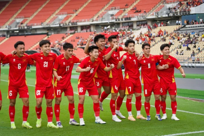 U22 Việt Nam hạ gục U22 Malaysia, hiên ngang tiến vào bán kết SEA Games 33