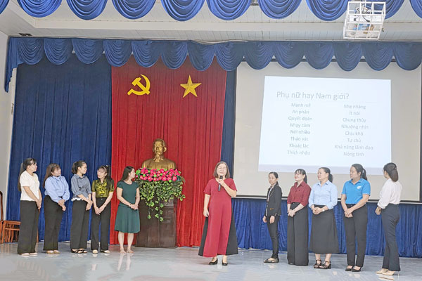 Mỗi phụ nữ đều có quyền được tạo cơ hội phát triển bình đẳng.