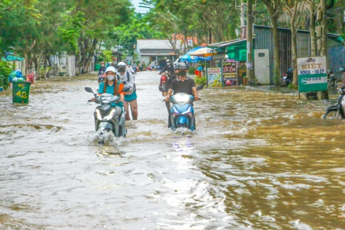 Thiệt hại trên 15 tỷ đồng do triều cường, mưa bão