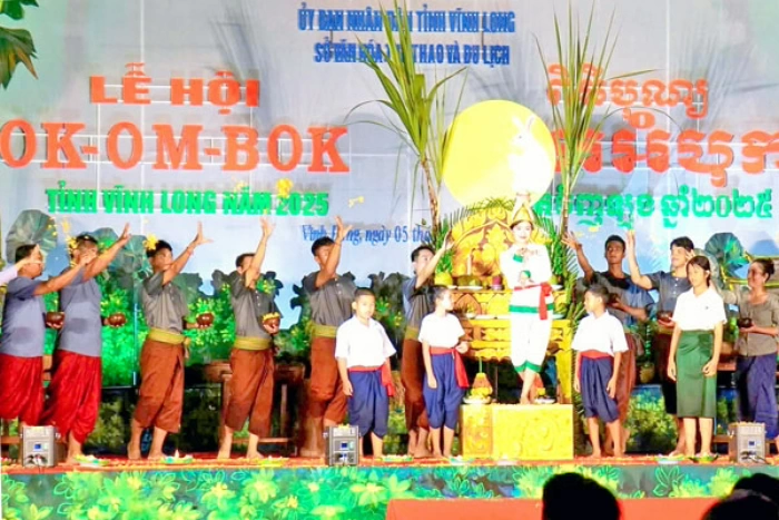 Phát huy “sức mạnh mềm” văn hóa để phát triển bền vững